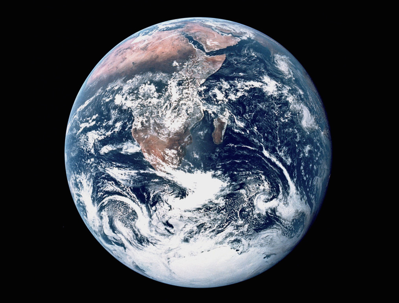 Illustration for article titled La NASA toma una nueva foto de toda la Tierra después de 43 años